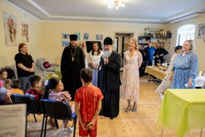 Приезд иконы Божией Матери Курская Коренная